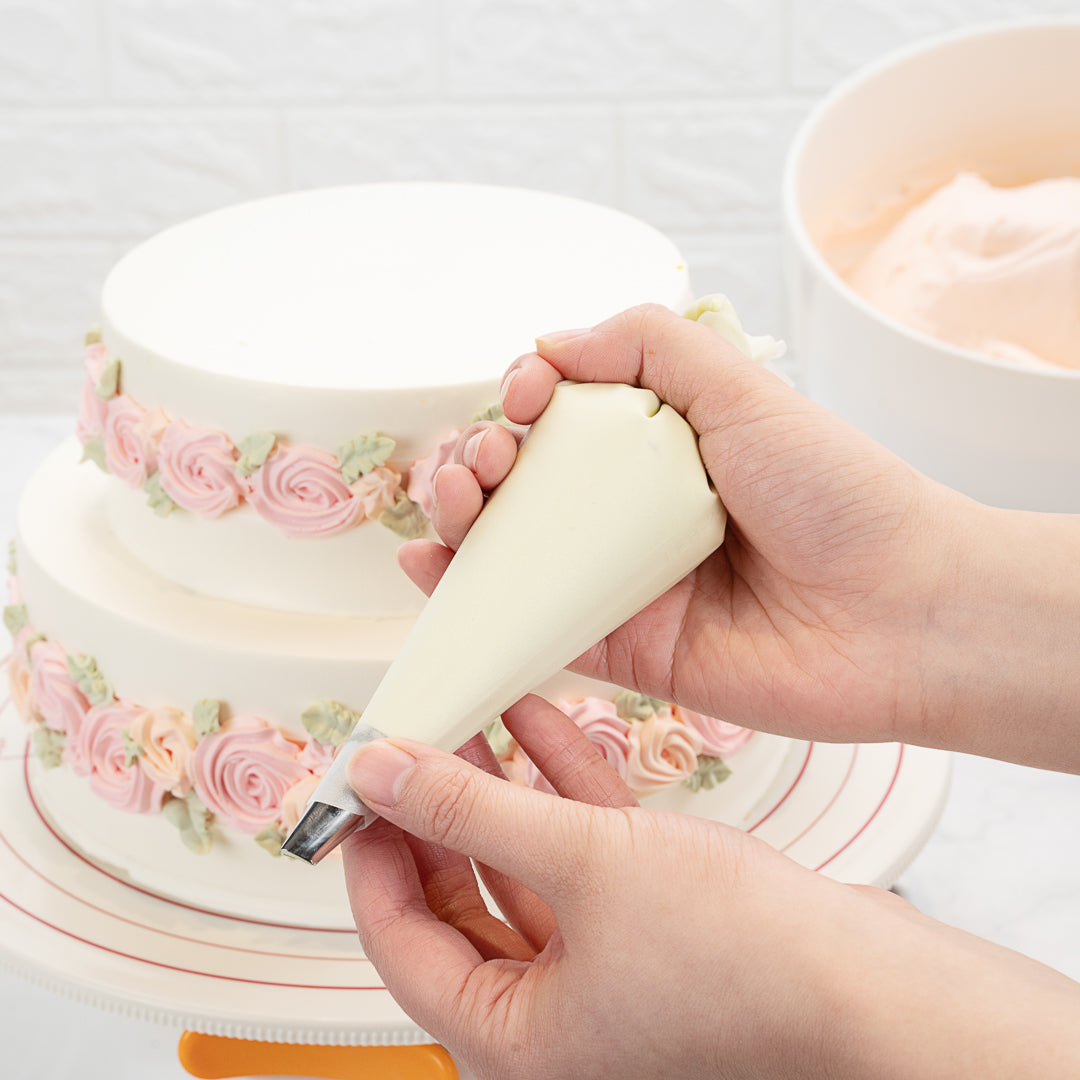 Pastry Tek White Silicone Pastry Piping Bag 4-Piece Set - 1 count box